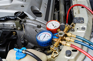 Car A/C Top up service